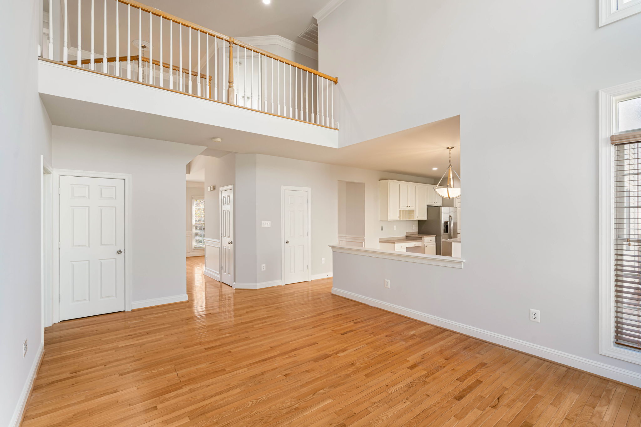 2038 Madrillon Rd, Vienna, VA 22182, USA Photo 16