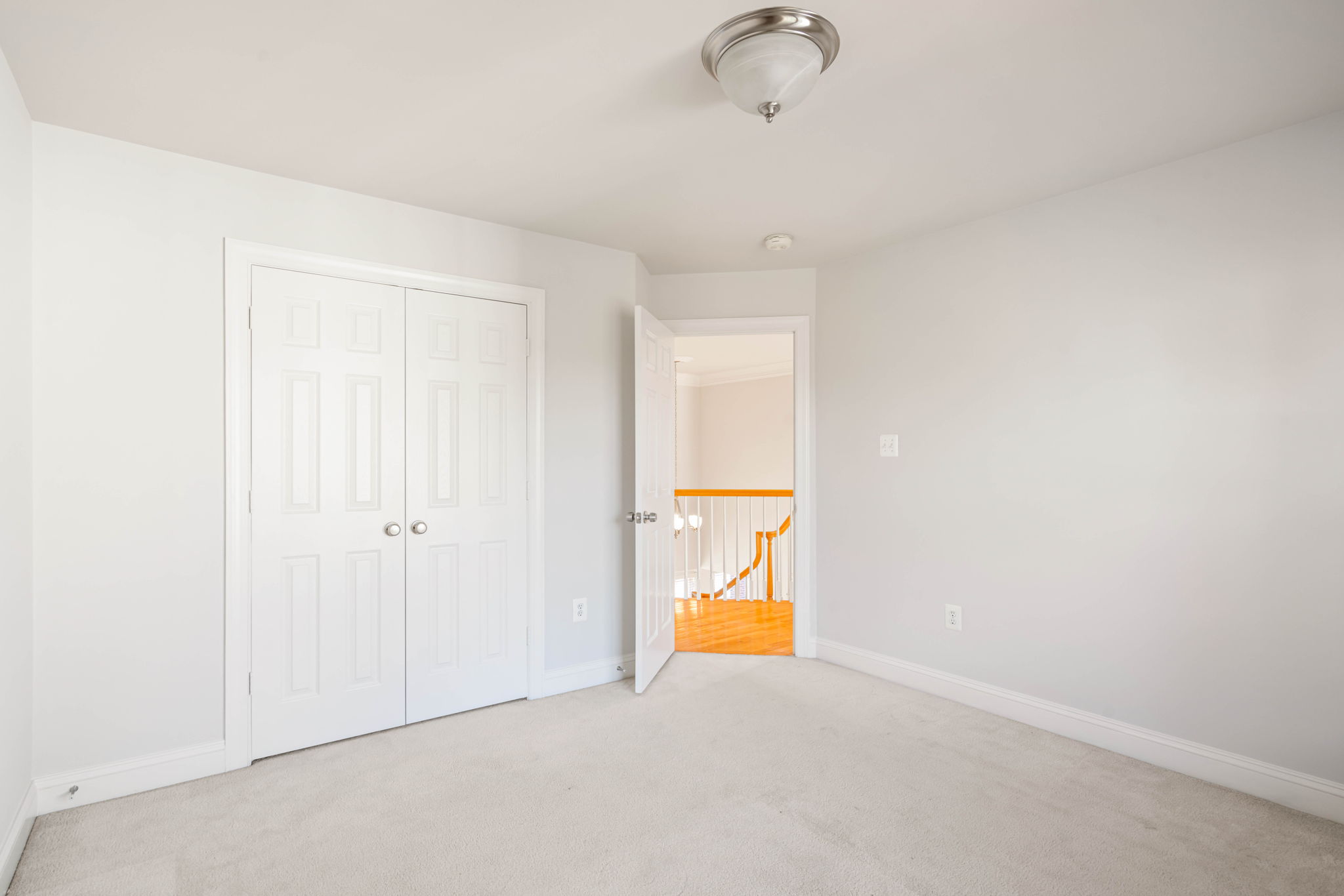 2038 Madrillon Rd, Vienna, VA 22182, USA Photo 45