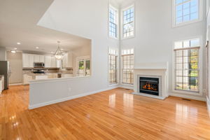 2038 Madrillon Rd, Vienna, VA 22182, USA Photo 12
