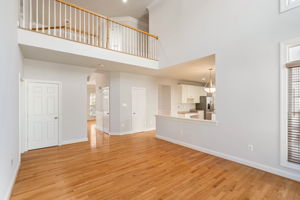 2038 Madrillon Rd, Vienna, VA 22182, USA Photo 15