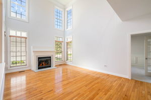 2038 Madrillon Rd, Vienna, VA 22182, USA Photo 14