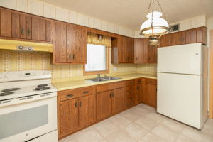 12-Kitchen