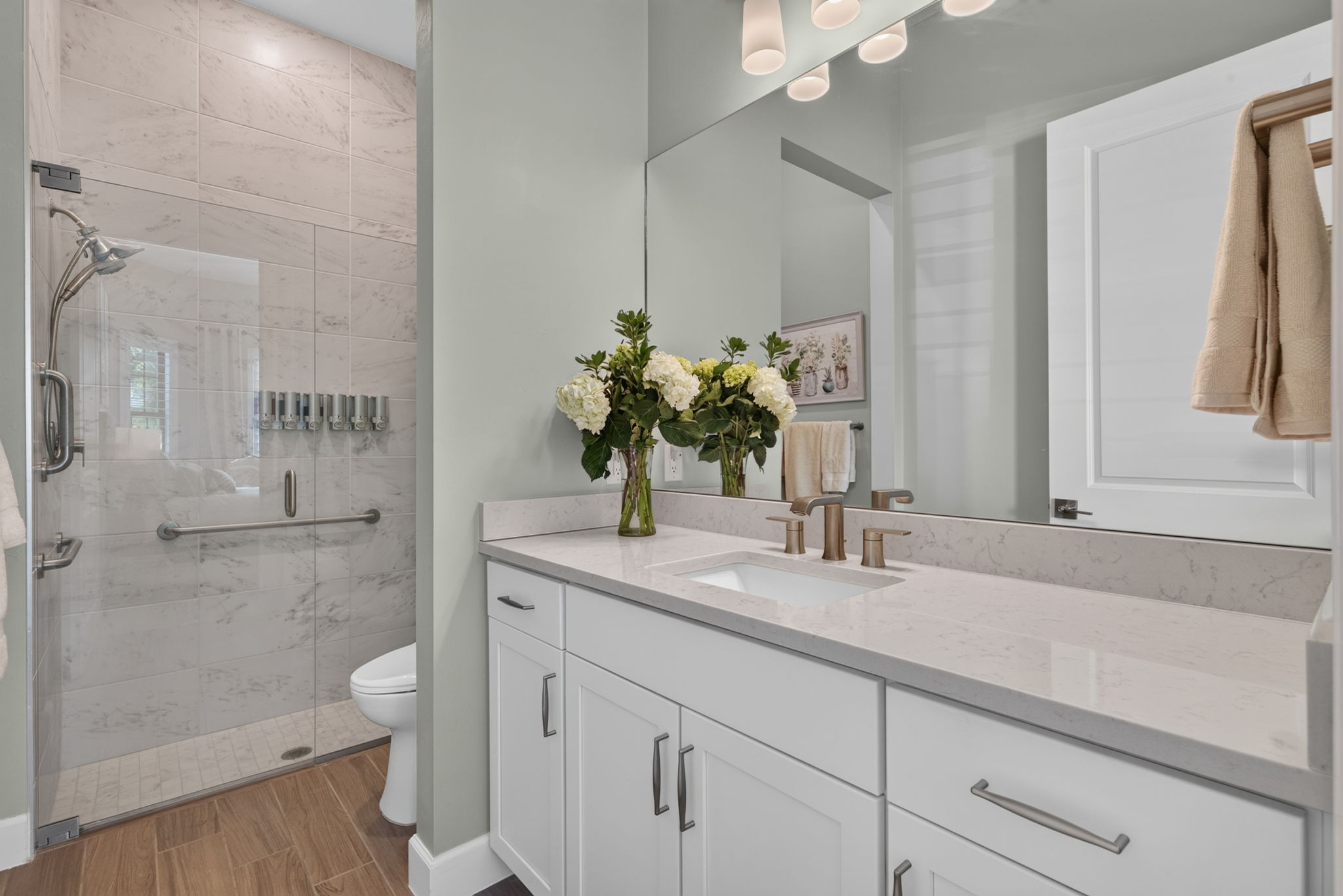 Guest Bathroom 1