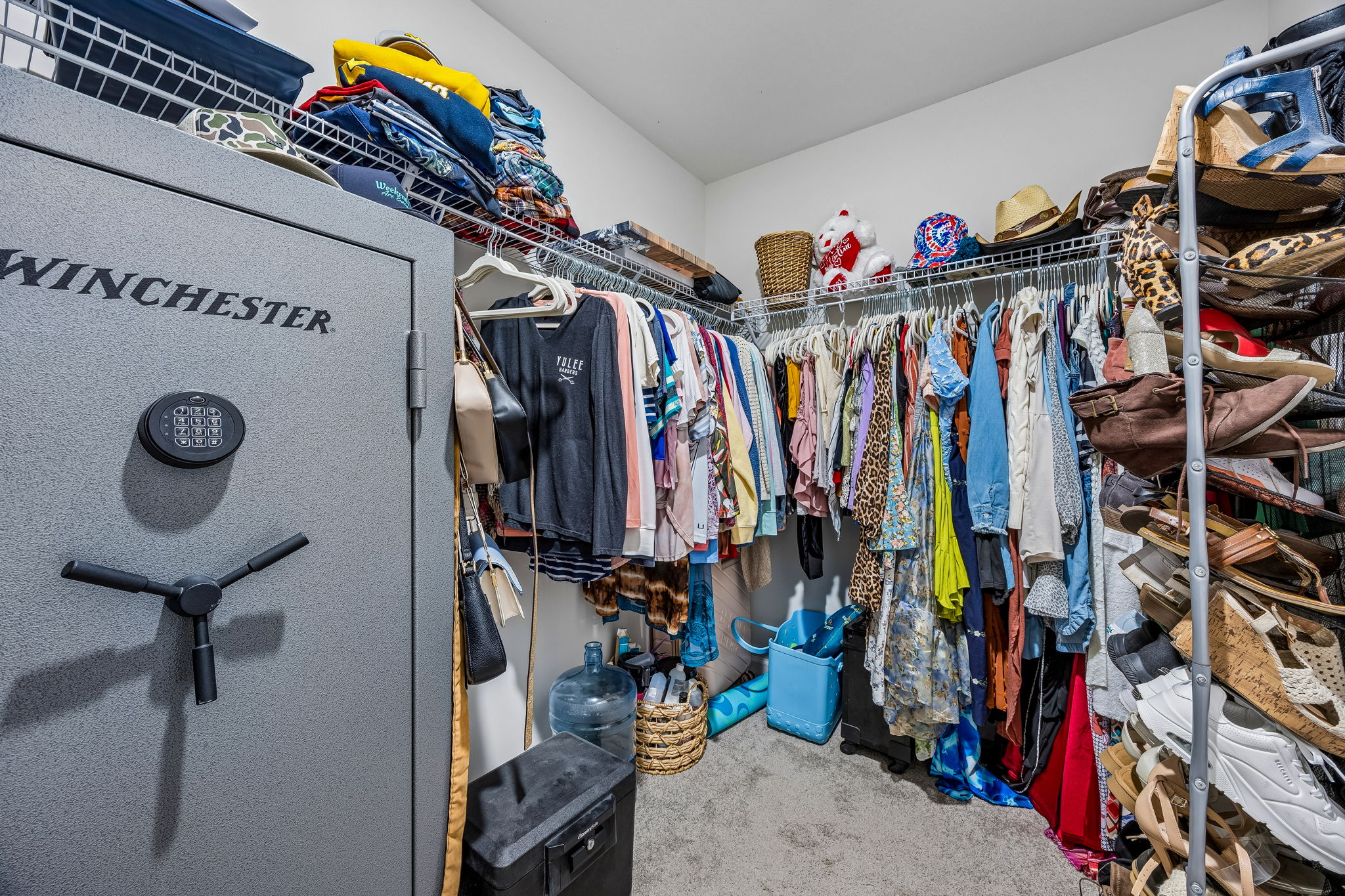 Primary Bedroom Closet