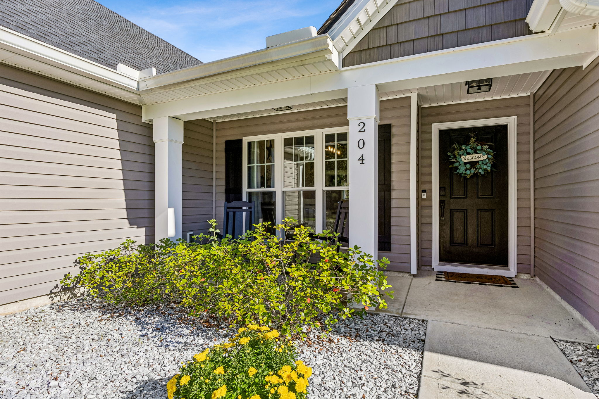 Front Entry Detail