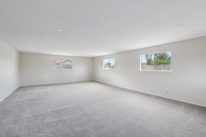 Breeze St-0405-021.jpg