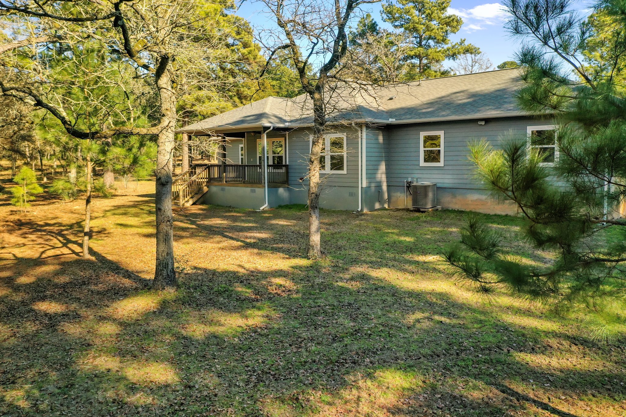 204 Campfire Way, Smithville, TX 78957, USA Photo 9