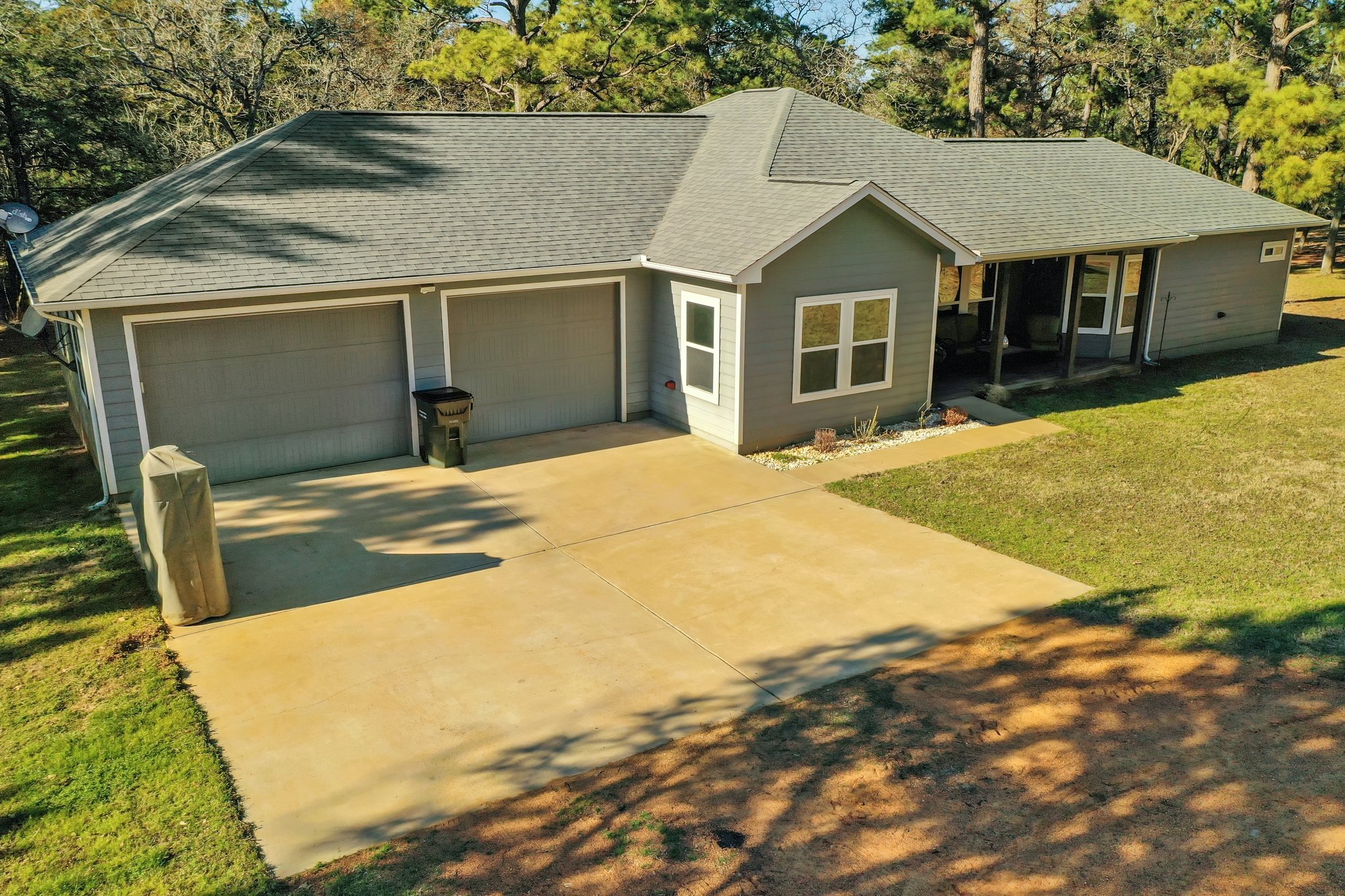 204 Campfire Way, Smithville, TX 78957, USA Photo 2