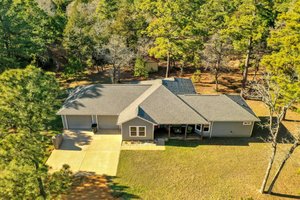 204 Campfire Way, Smithville, TX 78957, USA Photo 45