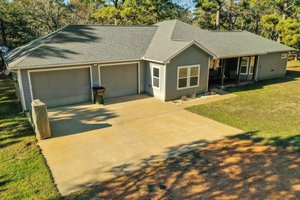 204 Campfire Way, Smithville, TX 78957, USA Photo 1