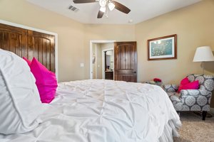 204 Campfire Way, Smithville, TX 78957, USA Photo 27