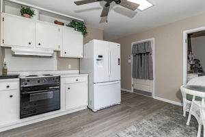 Eat In Kitchen
