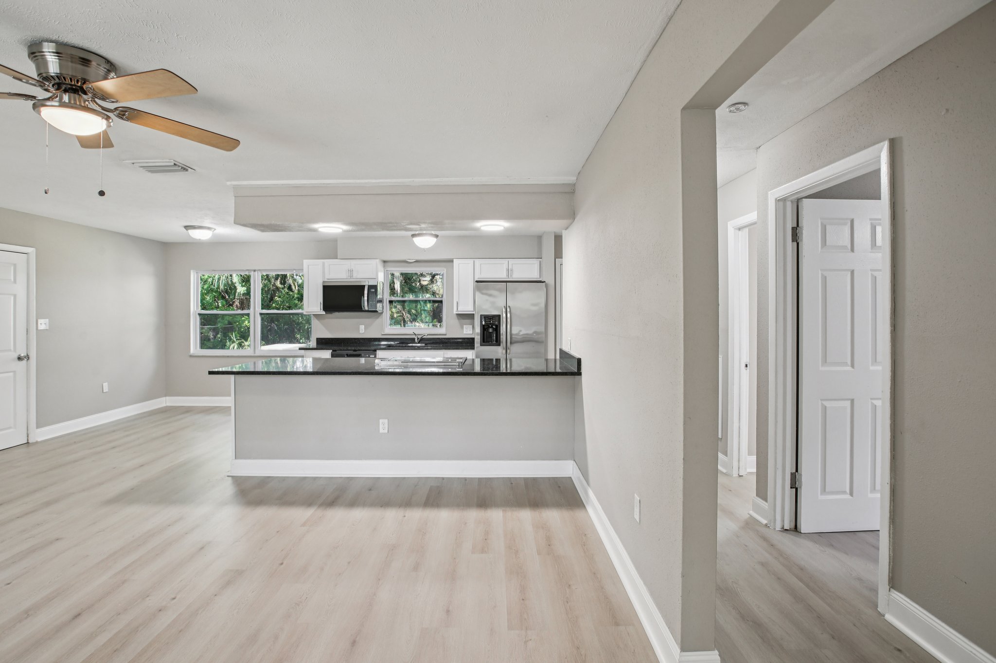 E Shell Point Rd-S2211-010.jpg