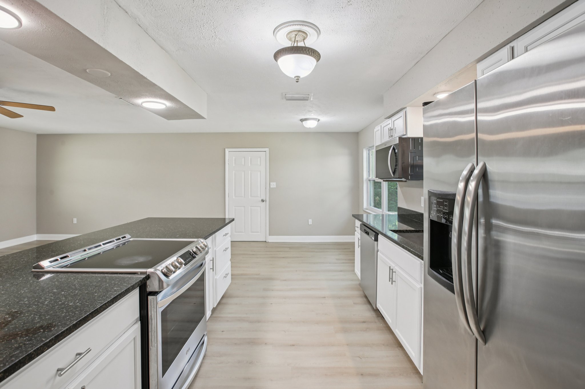 E Shell Point Rd-S2211-017.jpg