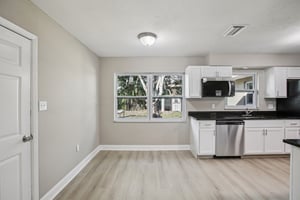 E Shell Point Rd-S2211-013.jpg