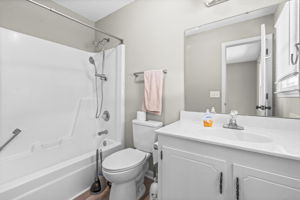  Photo 23