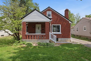  Photo 0