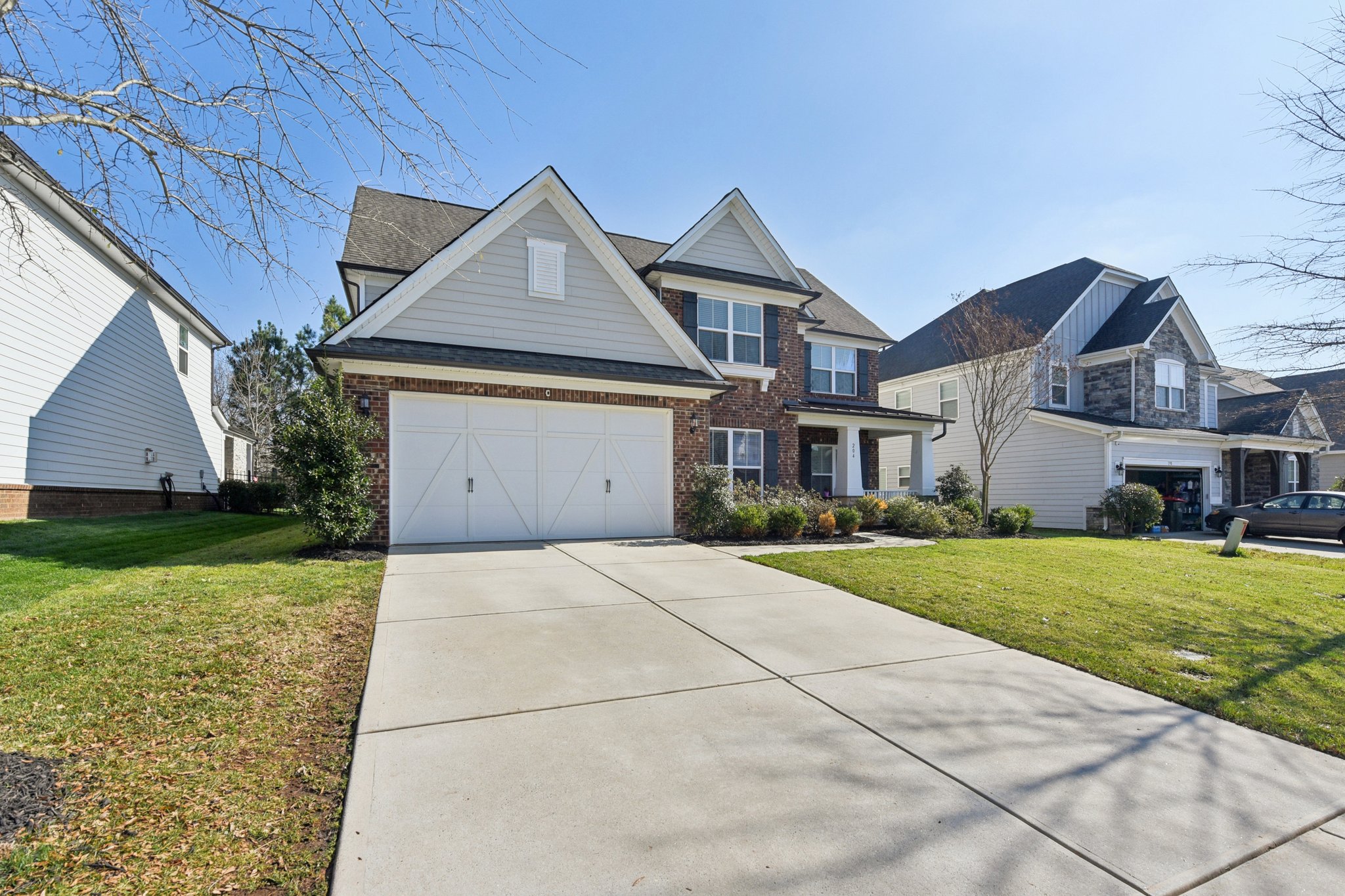 Hampton Trail Dr-S0103-003.jpg