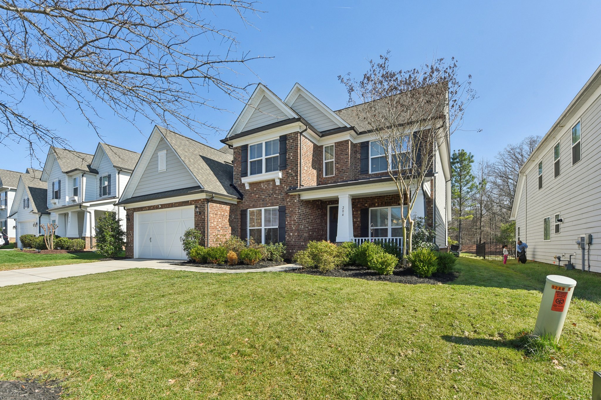 Hampton Trail Dr-S0103-004.jpg