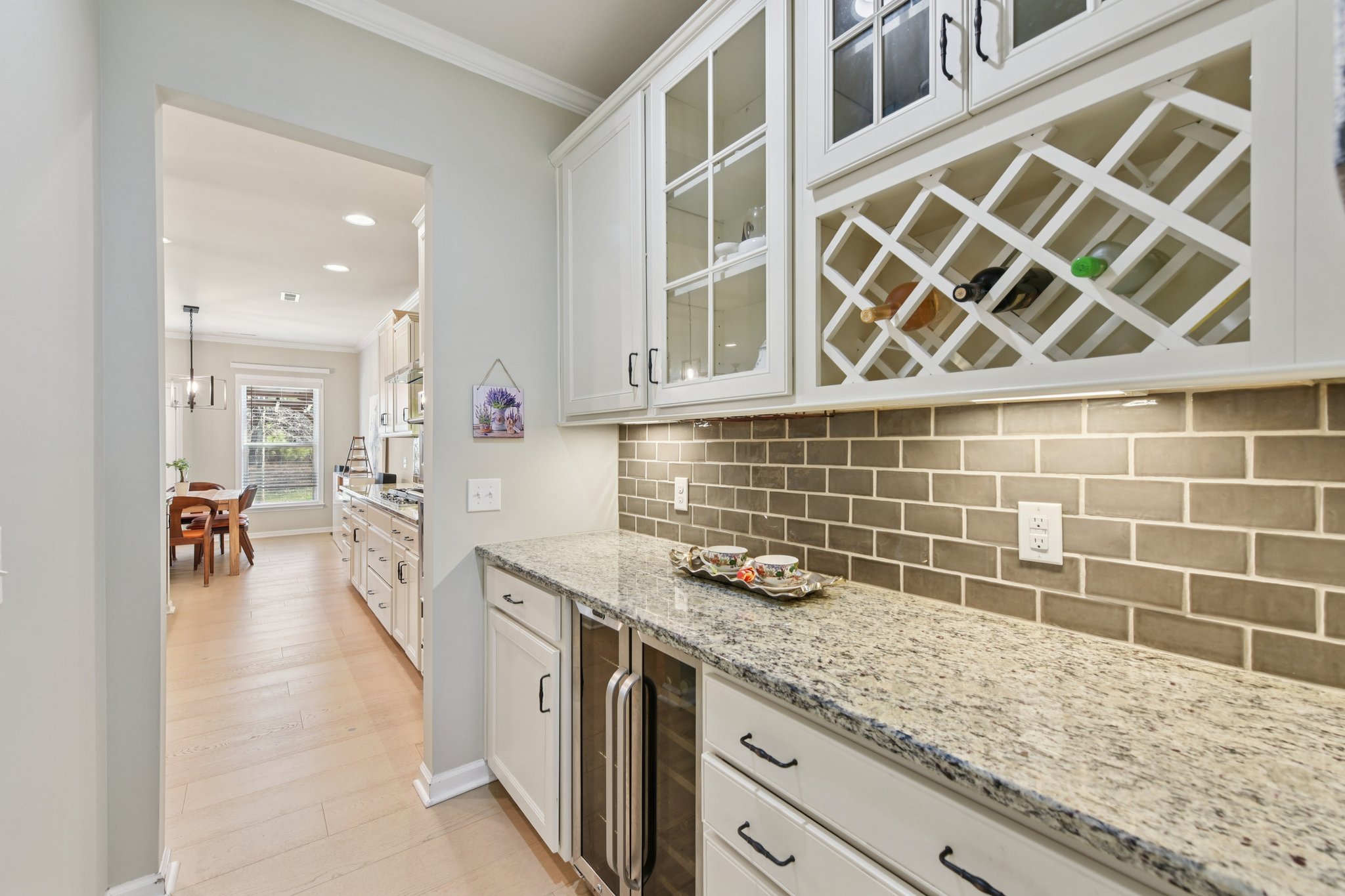 Hampton Trail Dr-S0103-013.jpg