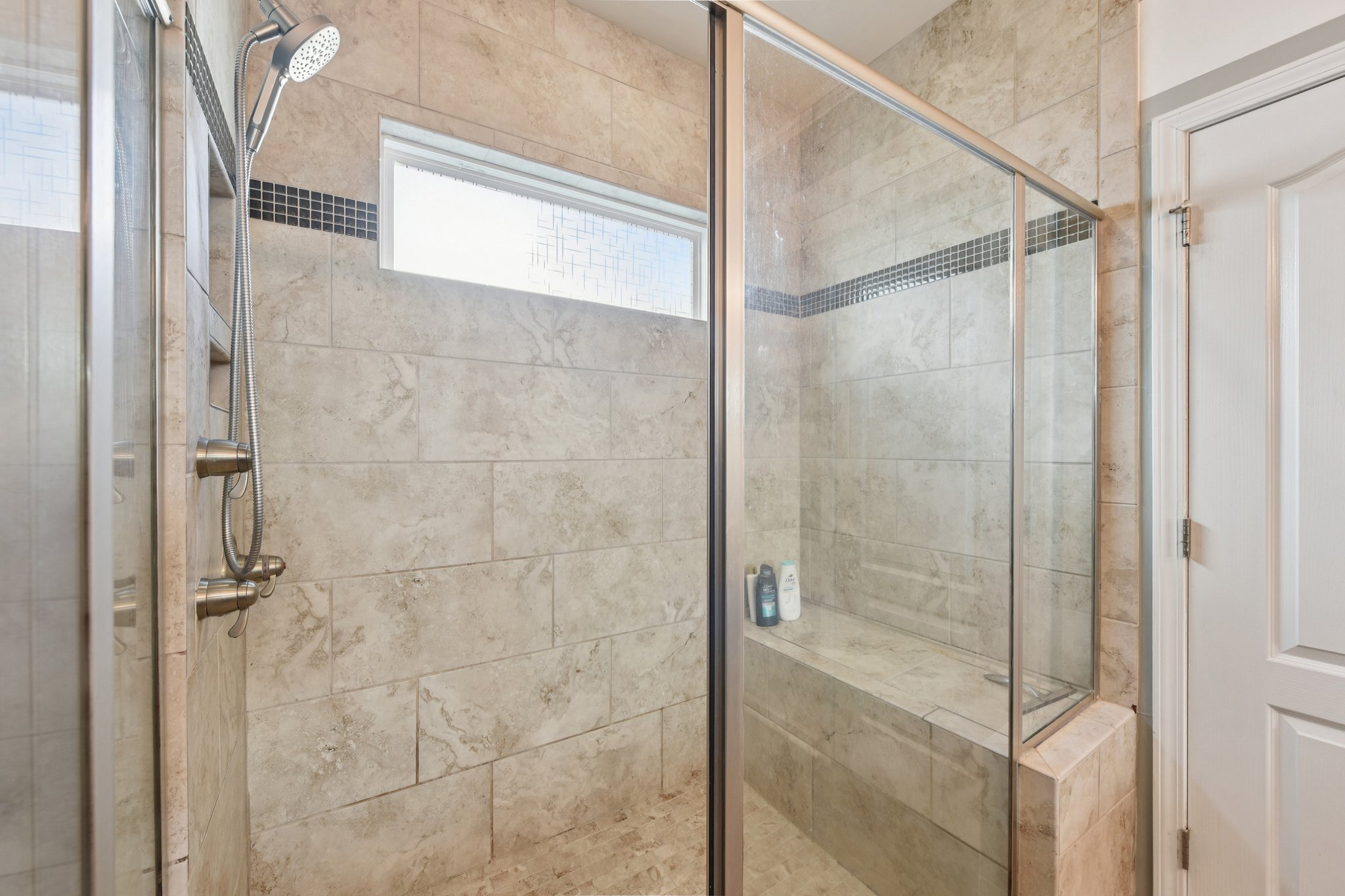 Hampton Trail Dr-S0103-025.jpg