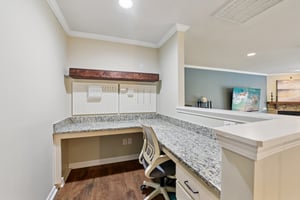 Hampton Trail Dr-S0103-026.jpg