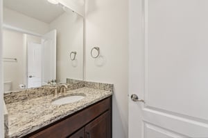 Hampton Trail Dr-S0103-033.jpg