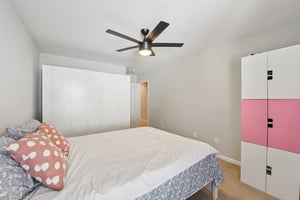 Hampton Trail Dr-S0103-038.jpg