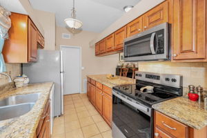 Kitchen1