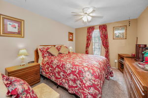 Master Bedroom1a