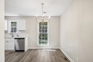 Link Rd-S1405-019.jpg