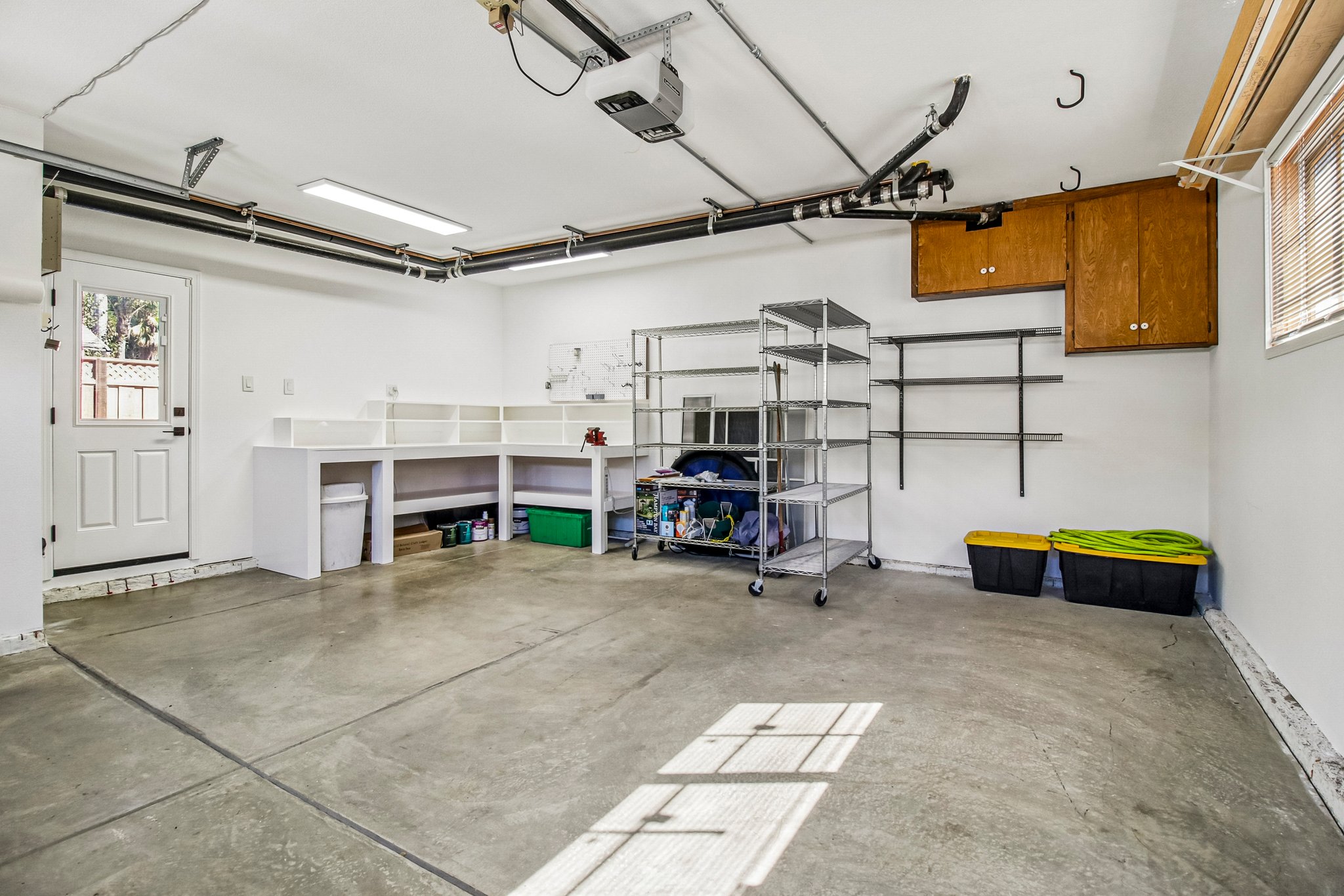 204 N 3rd St-S0610-045.jpg