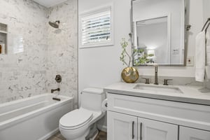 204 N 3rd St-S0610-037.jpg