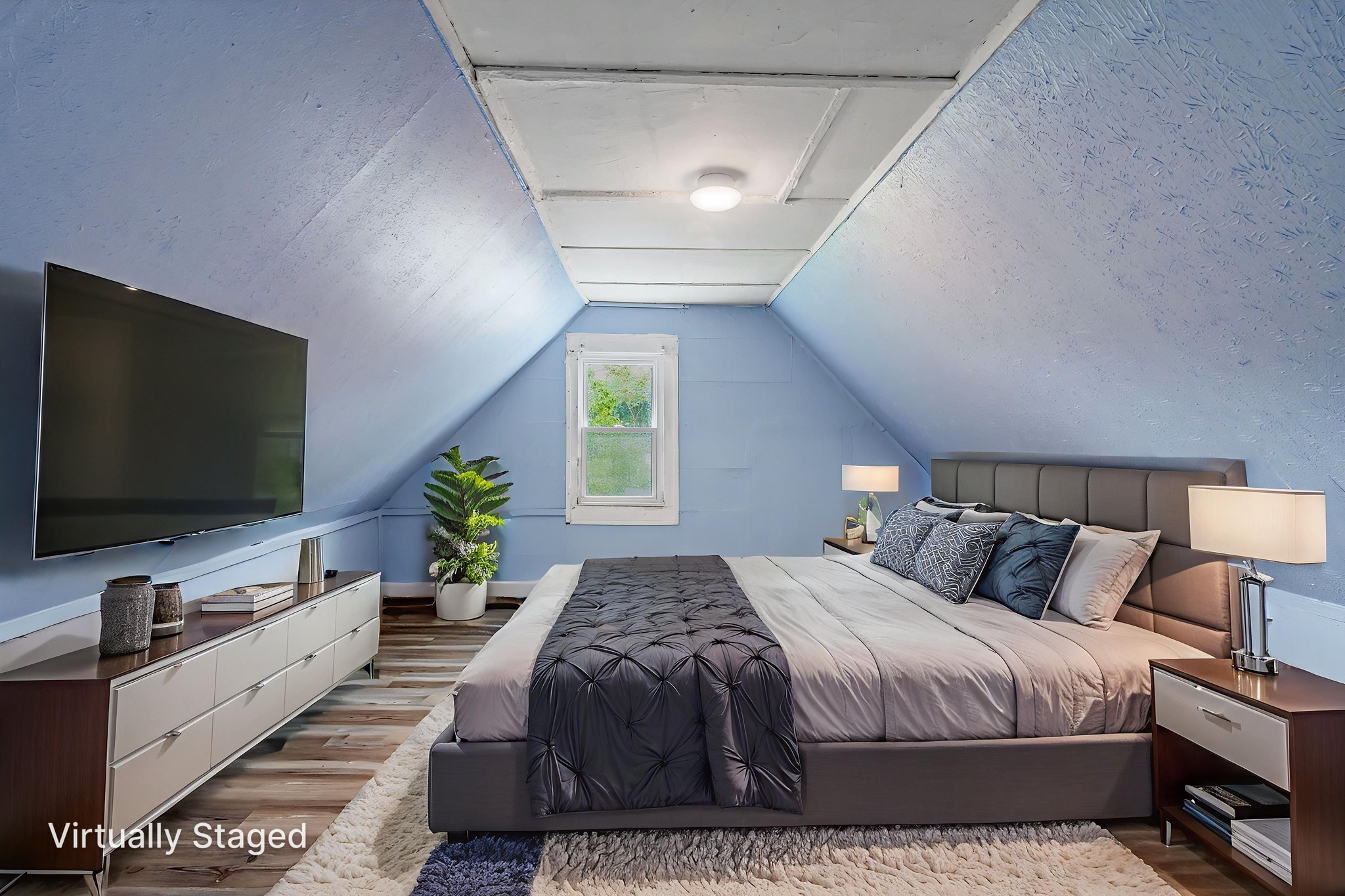 204-reed-25 virtually staged.jpeg