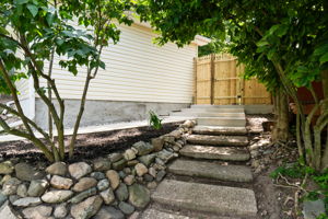  Photo 35