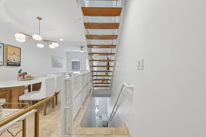 Washington Ave-S0107-015.jpg