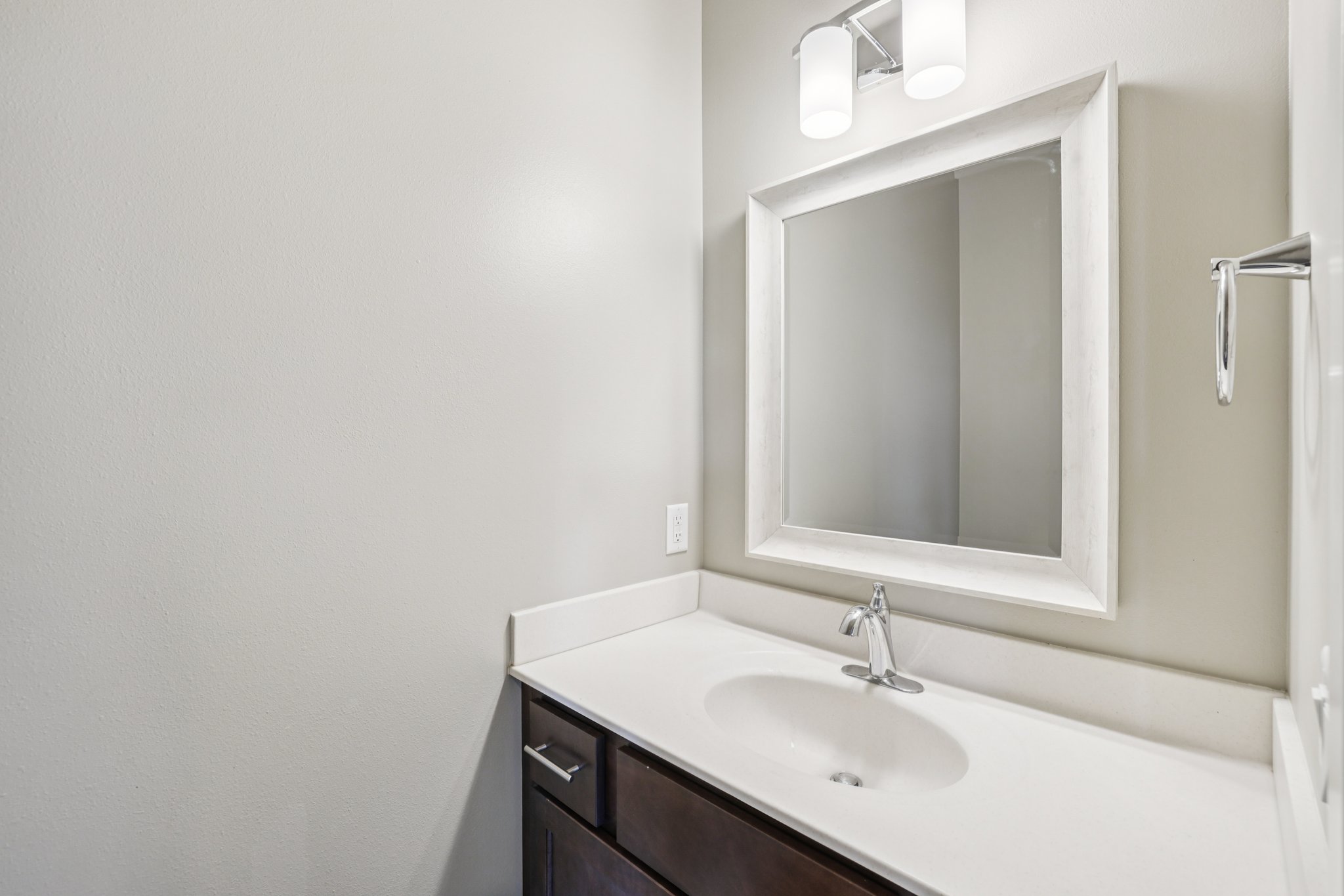 Westmorland Dr-S0508-048.jpg