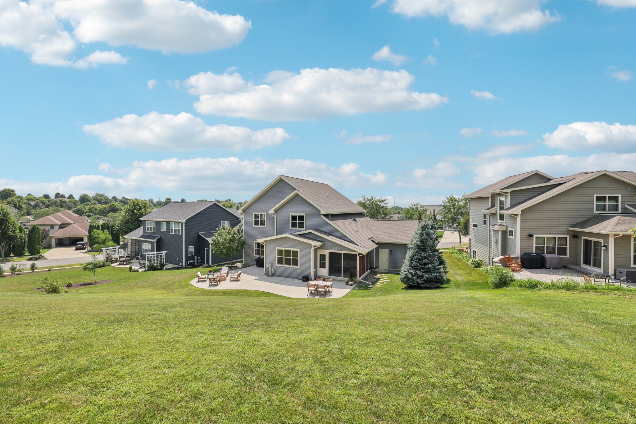 Westmorland Dr-S0508-090.jpg