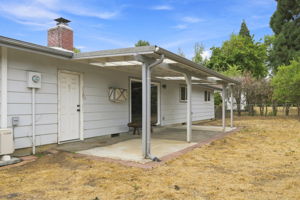  Photo 42