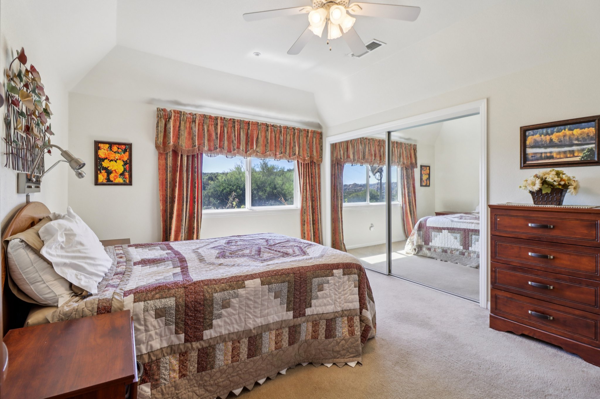 Ross Ave-S2803-027.jpg