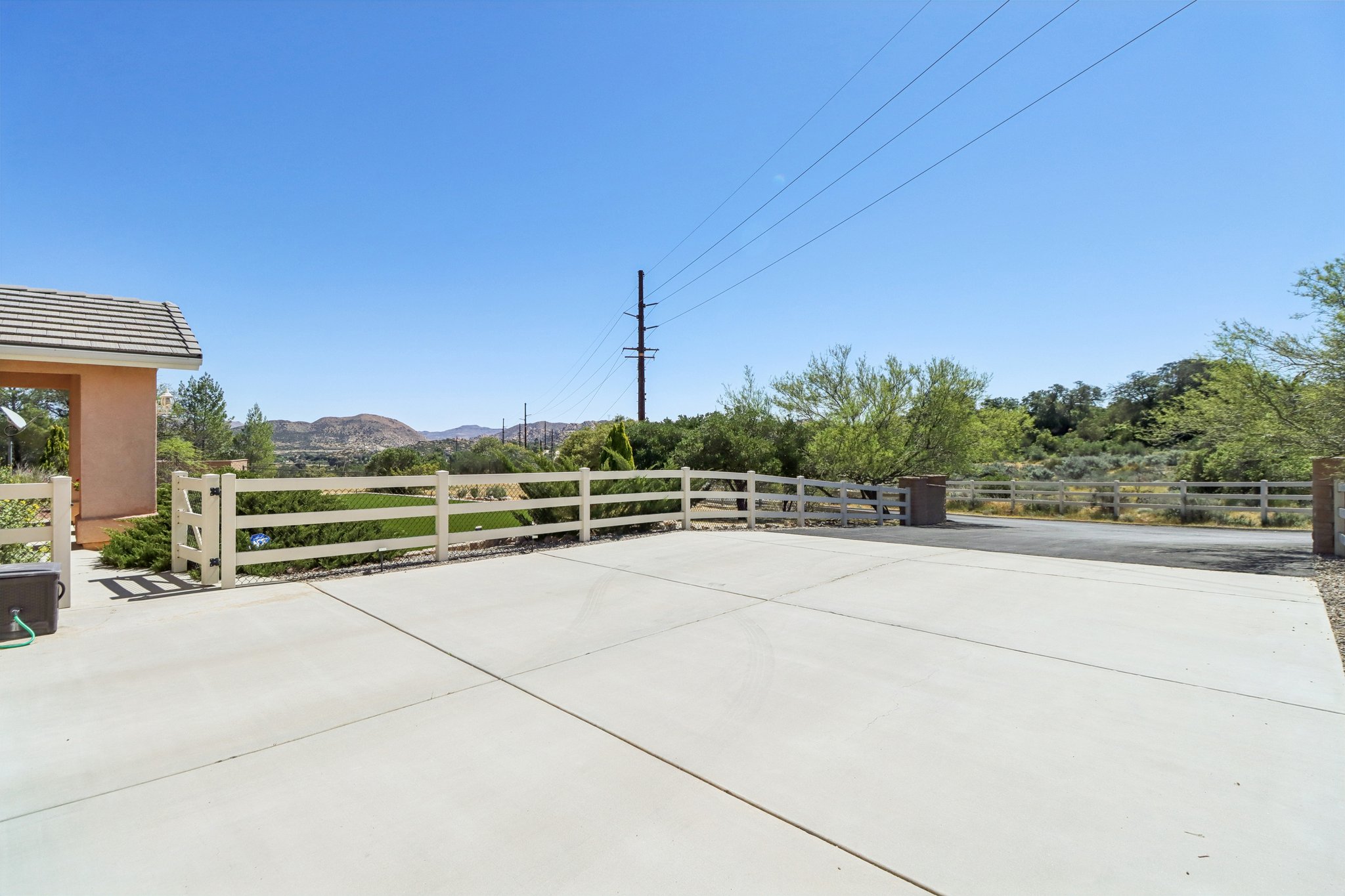 Ross Ave-S2803-048.jpg