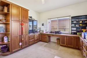 Ross Ave-S2803-018.jpg