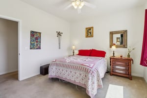 Ross Ave-S2803-023.jpg