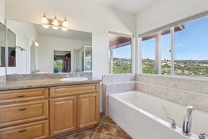 Ross Ave-S2803-034.jpg