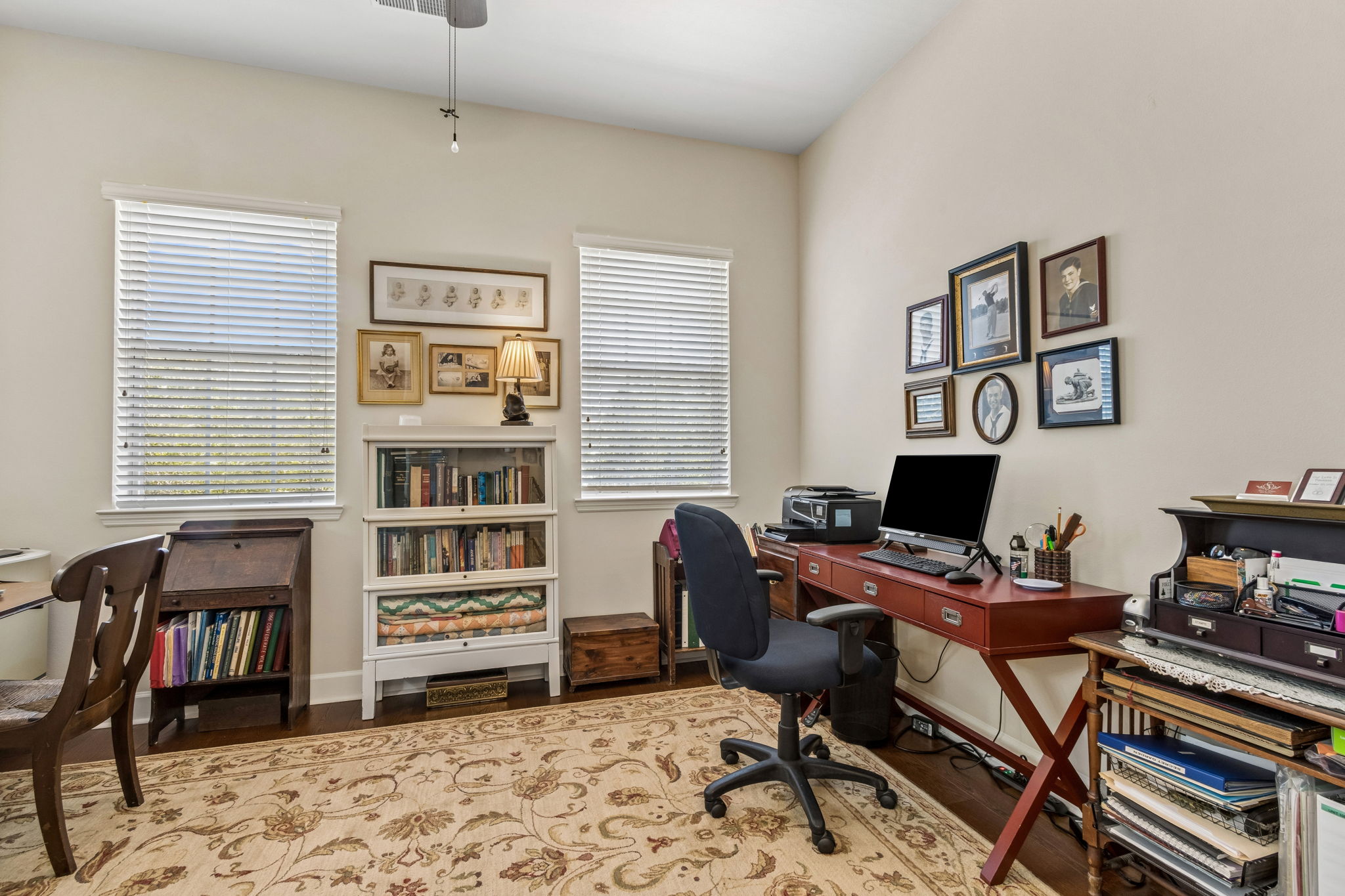 Bedroom/Office