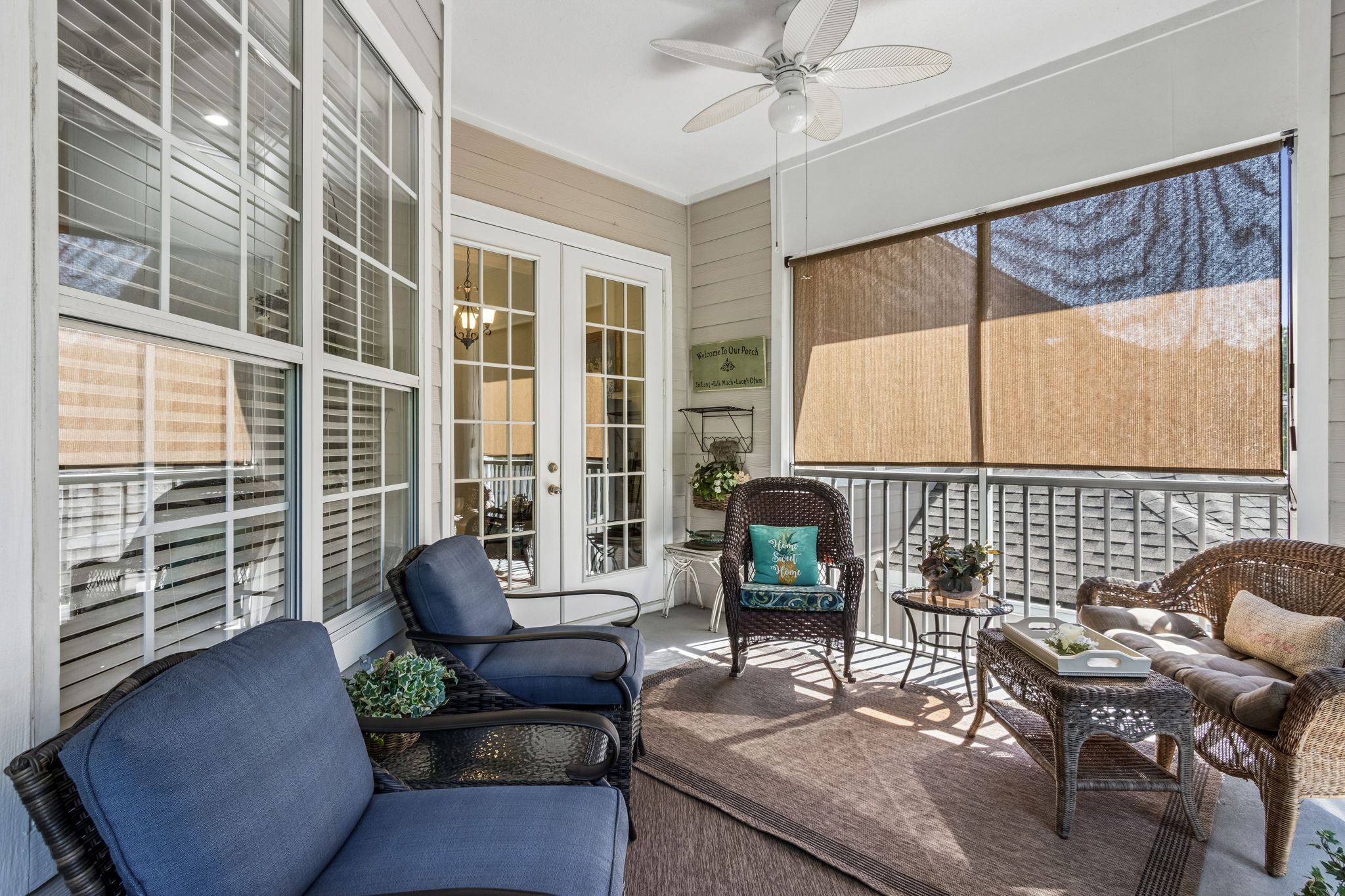 Screened-in Porch