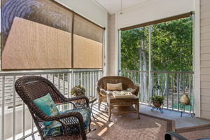 Screened-in Porch