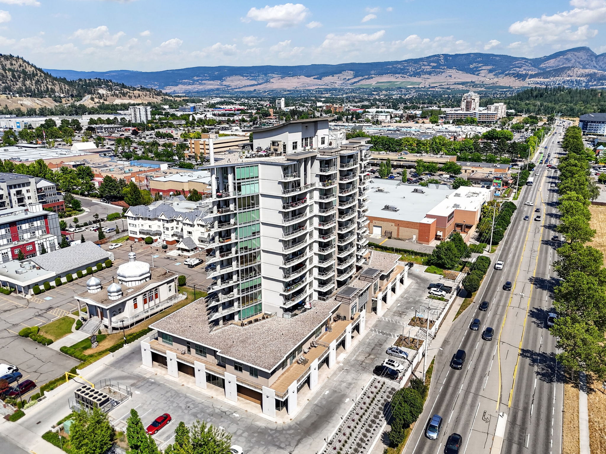  Photo 73
