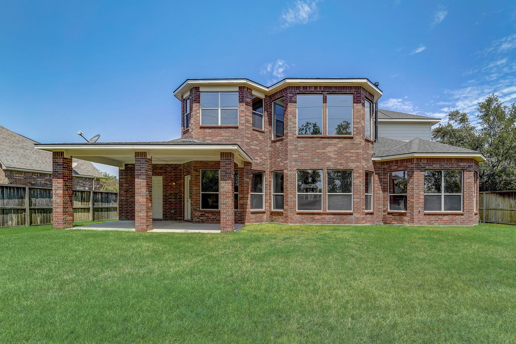 Windrose Bend Dr-057