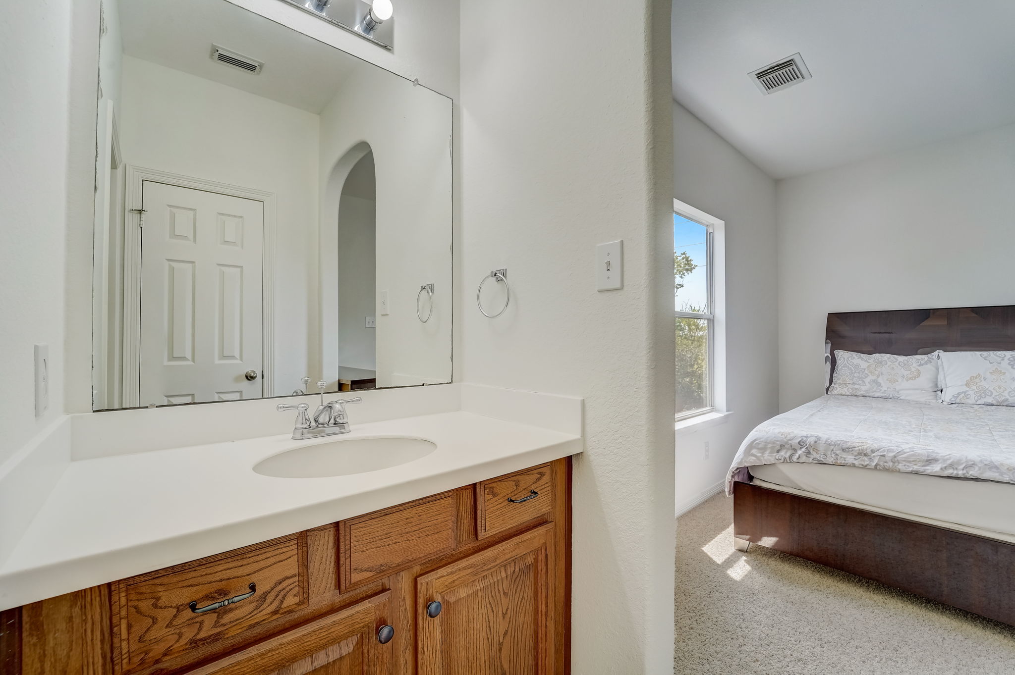 Windrose Bend Dr-047